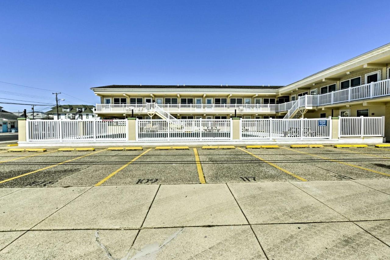 North Wildwood Condo With Pool, Walk To Boardwalk! 外观 照片