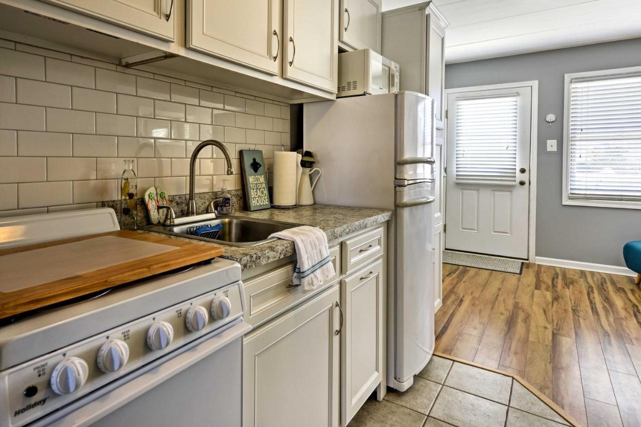 North Wildwood Condo With Pool, Walk To Boardwalk! 外观 照片